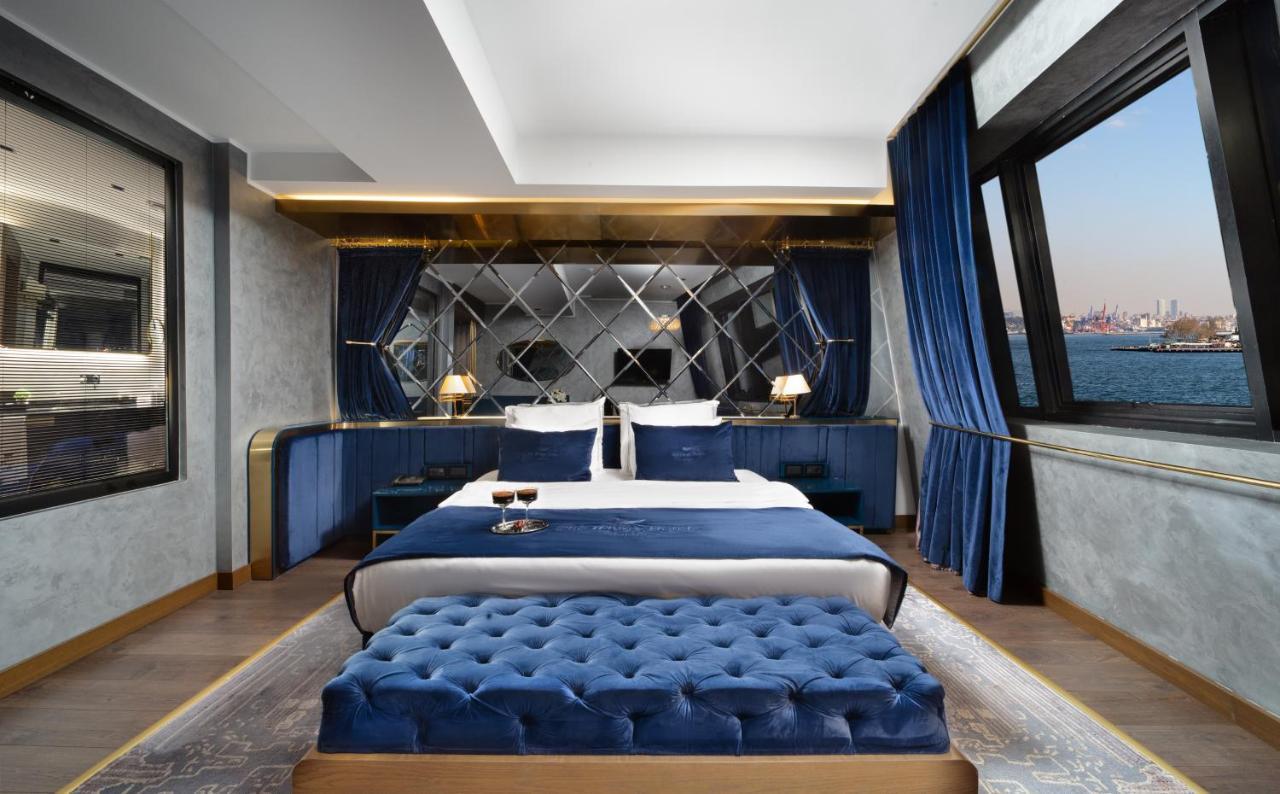 The Wings Hotel Istanbul Bagian luar foto